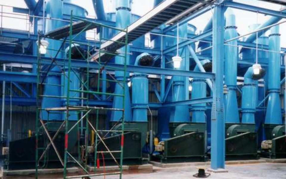 This mill features a 5 line series Air Density Separator (ADS) application for screening contaminants.